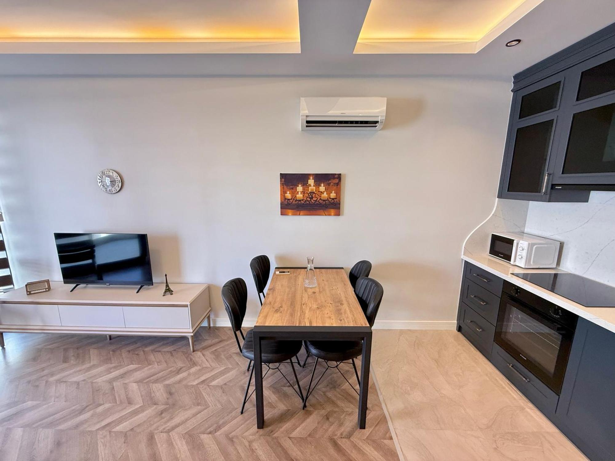 Sa Apartments! Sea View Beachfront *
