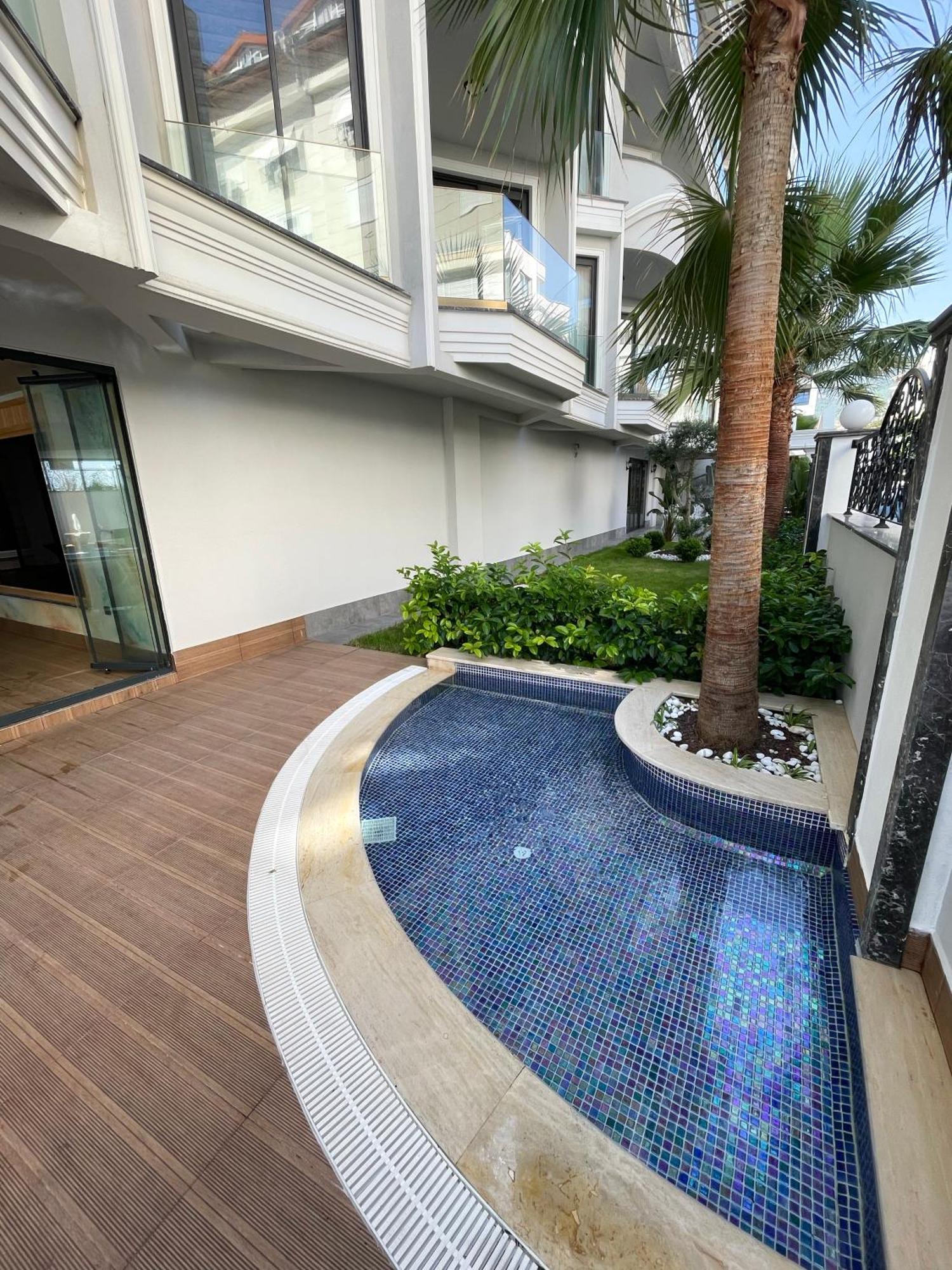 Sa Apartments! Sea View Beachfront Daire