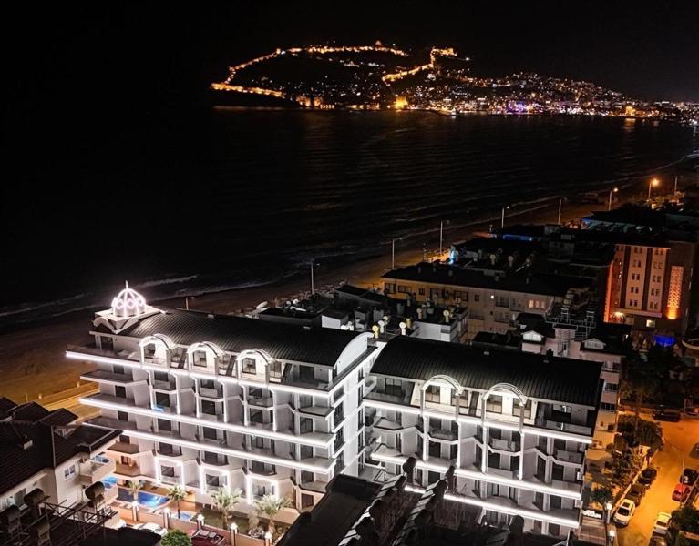 Sa Apartments! Sea View Beachfront Daire